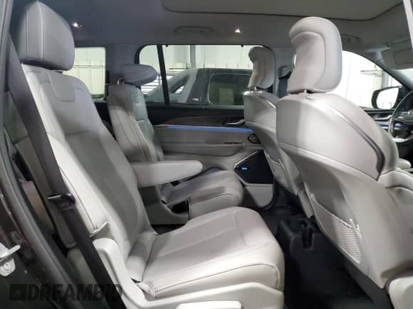 2022 Jeep Grand Cherokee Overland z VIN 1C4RJKDG0N8528119, wystawiony jako Copart lot #68440565 z przebiegiem 80 233 mil mil oraz Szkoda całkowita • Salvage title. Historia ofert i sprzedaży dostępna na DreamBid. Obrazek 11.