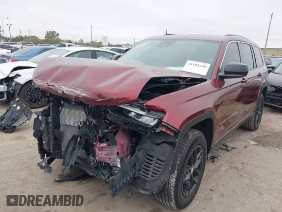 2023 Jeep Grand Cherokee Altitude с VIN 1C4RJJAG2P8901677, выставлен на аукционе IAAI как лот 41101640 с пробегом 28 148 миль миль и . История ставок и продаж доступна на DreamBid. Изображение 2.