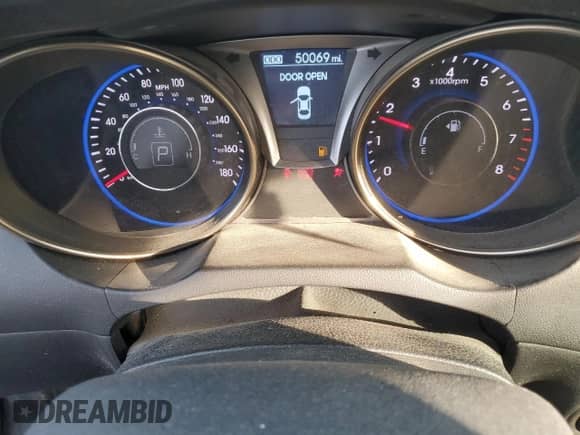 2016 Hyundai Genesis Coupe Ultimate с VIN KMHHU6KJ9GU134486, выставлен на аукционе Copart как лот 78189764 с пробегом 50 069 миль миль и Списание • Salvage title. История ставок и продаж доступна на DreamBid. Изображение 9.