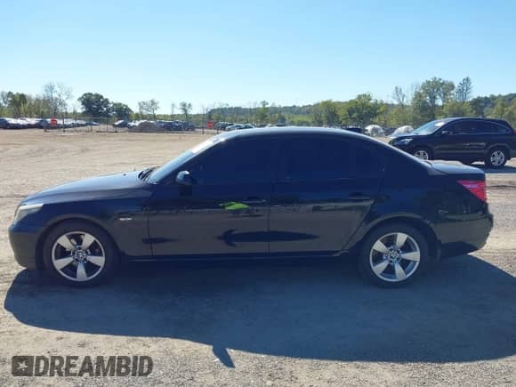 2008 BMW 5 Series 528i с VIN WBANU53548CT04521, выставлен на аукционе IAAI как лот 43381470 с пробегом 168 899 миль миль и . История ставок и продаж доступна на DreamBid. Изображение 15.