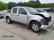 2009 Nissan Frontier SE z VIN 1N6AD07W49C401899, wystawiony jako Copart lot #63249925 z przebiegiem 323 611 mil mil oraz Szkoda całkowita • Salvage title. Historia ofert i sprzedaży dostępna na DreamBid. Obrazek 4.