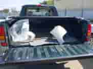 2003 GMC Sierra 1500 SLT с VIN 2GTEK19T631263010, выставлен на аукционе IAAI как лот 41846675 с пробегом 106 119 миль миль и . История ставок и продаж доступна на DreamBid. Изображение 12.