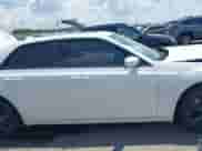 2023 Chrysler 300 S z VIN 2C3CCABG2PH514110, wystawiony jako IAAI lot #42981123 z przebiegiem 54 244 mil mil oraz . Historia ofert i sprzedaży dostępna na DreamBid. Obrazek 13.