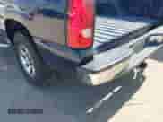 2006 Chevrolet Silverado 1500 LT1 z VIN 2GCEC13T861104368, wystawiony jako IAAI lot #43391074 z przebiegiem 264 407 mil mil oraz . Historia ofert i sprzedaży dostępna na DreamBid. Obrazek 13.