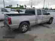 2007 Chevrolet Silverado 1500 Work Truck z VIN 1GCEC19X27Z184222, wystawiony jako Copart lot #83969195 z przebiegiem 340 111 mil mil oraz Szkoda całkowita • Salvage title. Historia ofert i sprzedaży dostępna na DreamBid. Obrazek 3.