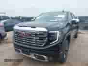 2022 GMC Sierra 1500 Denali z VIN 3GTUUGED6NG676613, wystawiony jako IAAI lot #43119392 z przebiegiem 22 278 mil mil oraz . Historia ofert i sprzedaży dostępna na DreamBid. Obrazek 17.