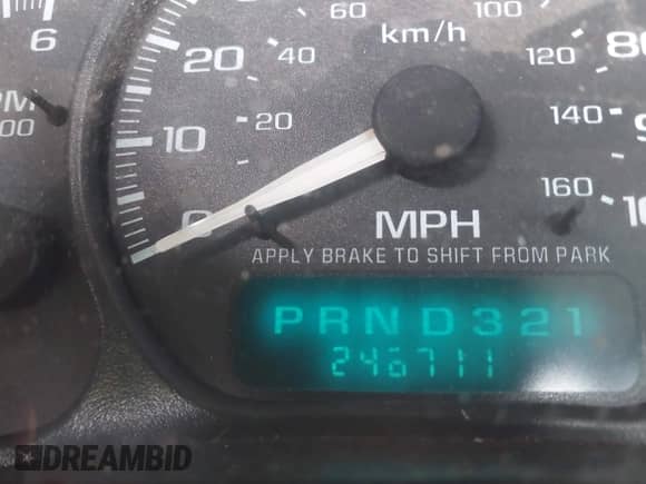 2001 Chevrolet Silverado 2500 with VIN 1GCGC24U61Z327515, listed as a IAAI auction lot 42747037 with Not provided miles and . Bid and sale history available at DreamBid. Image 15.