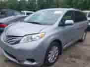 2017 Toyota Sienna LE с VIN 5TDJZ3DC8HS184113, выставлен на аукционе IAAI как лот 43153189 с пробегом 100 814 миль миль и . История ставок и продаж доступна на DreamBid. Изображение 17.