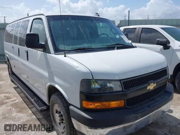 2020 Chevrolet Express Passenger LS с VIN 1GAZGNFG5L1241936, выставлен на аукционе IAAI как лот 42512118 с пробегом 57 590 миль миль и . История ставок и продаж доступна на DreamBid. Изображение 6.