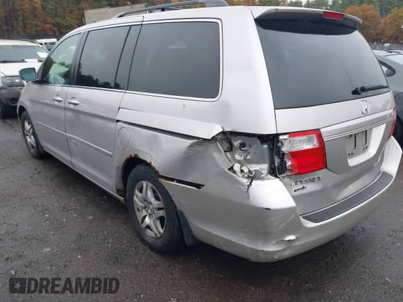 2006 Honda Odyssey EX z VIN 5FNRL38406B434064, wystawiony jako IAAI lot #43495387 z przebiegiem 194 250 mil mil oraz . Historia ofert i sprzedaży dostępna na DreamBid. Obrazek 6.