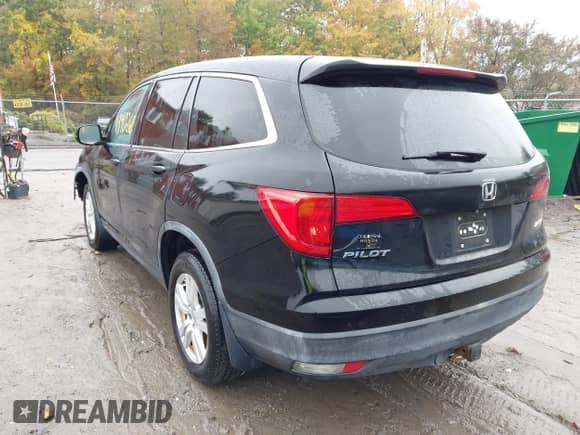 2016 Honda Pilot LX z VIN 5FNYF6H17GB040315, wystawiony jako IAAI lot #43402665 z przebiegiem 167 922 mil mil oraz . Historia ofert i sprzedaży dostępna na DreamBid. Obrazek 3.