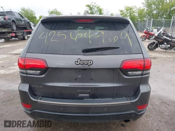 2016 Jeep Grand Cherokee Limited with VIN 1C4RJFBG4GC471840, listed as a IAAI auction lot 42564969 with 142,613 mi miles and . Bid and sale history available at DreamBid. Image 16.