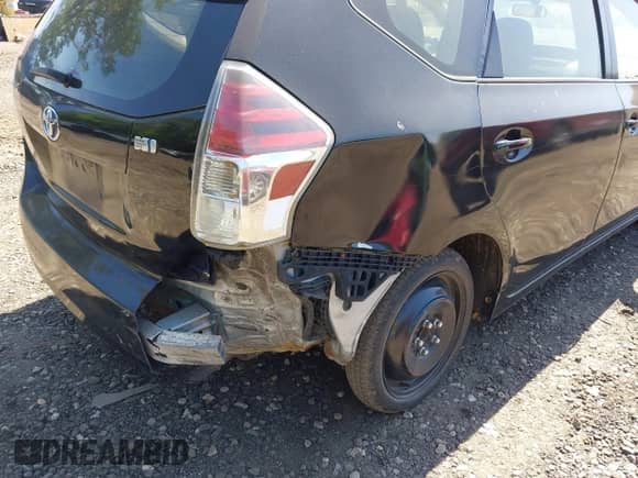 2016 Toyota Prius Two z VIN JTDZN3EU4GJ046408, wystawiony jako IAAI lot #42546059 z przebiegiem 397 469 mil mil oraz . Historia ofert i sprzedaży dostępna na DreamBid. Obrazek 6.