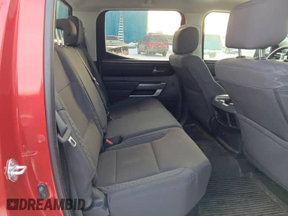 2024 Toyota Tundra SR5 with VIN 5TFLA5EC6RX034121, listed as a Copart auction lot 44692785 with 8,255 mi miles and Salvage title. Bid and sale history available at DreamBid. Image 10.