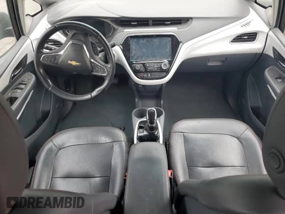2021 Chevrolet Bolt EV Premier с VIN 1G1FZ6S07M4112477, выставлен на аукционе Copart как лот 71004635 с пробегом 50 861 миль миль и Чистый • Clean title. История ставок и продаж доступна на DreamBid. Изображение 8.