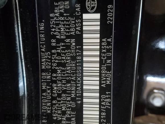 2025 Toyota Camry SE with VIN 4T1DAACK0SU118171, listed as a Copart auction lot 81886665 with 2,451 mi miles and Salvage title. Bid and sale history available at DreamBid. Image 13.