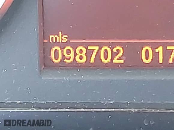 2010 BMW 3 Series 328i с VIN WBAPH5C5XAA439453, выставлен на аукционе IAAI как лот 42636515 с пробегом 98 702 миль миль и . История ставок и продаж доступна на DreamBid. Изображение 15.