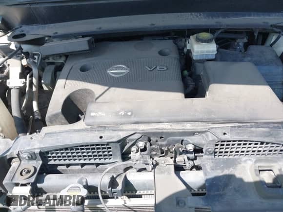 2014 Nissan Pathfinder SV with VIN 5N1AR2MM7EC703101, listed as a IAAI auction lot 42221242 with 178,237 mi miles and . Bid and sale history available at DreamBid. Image 10.