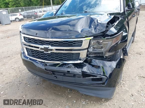 2017 Chevrolet Tahoe LT with VIN 1GNSCBKC9HR393482, listed as a IAAI auction lot 42388221 with 56,244 mi miles and . Bid and sale history available at DreamBid. Image 6.