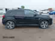 2021 Mitsubishi Outlander ES z VIN JA4APUAU7MU032574, wystawiony jako IAAI lot #42340678 z przebiegiem 81 863 mil mil oraz . Historia ofert i sprzedaży dostępna na DreamBid. Obrazek 13.