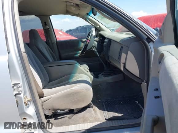 2004 Dodge Dakota SLT with VIN 1D7HG48N94S609108, listed as a IAAI auction lot 43056962 with 245,680 mi miles and . Bid and sale history available at DreamBid. Image 5.