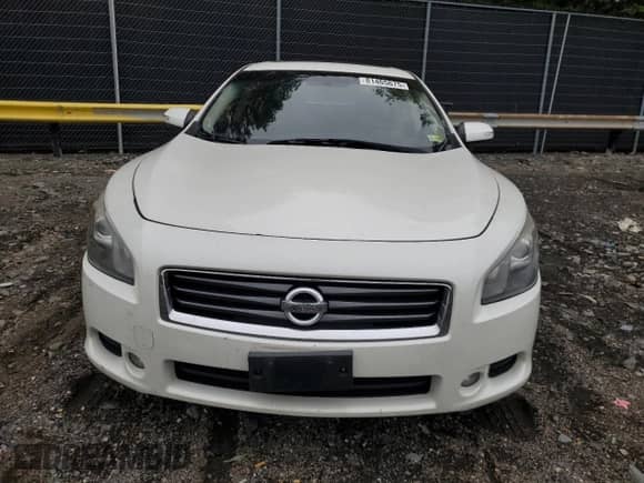 2014 Nissan Maxima SV z VIN 1N4AA5AP9EC438036, wystawiony jako Copart lot #81465675 z przebiegiem 195 881 mil mil oraz Szkoda całkowita • Salvage title. Historia ofert i sprzedaży dostępna na DreamBid. Obrazek 5.