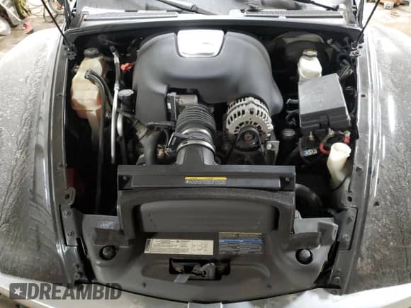 2005 Chevrolet SSR LS с VIN 1GCES14H55B114819, выставлен на аукционе Copart как лот 84002044 с пробегом Не указан миль и Списание • Salvage title. История ставок и продаж доступна на DreamBid. Изображение 11.
