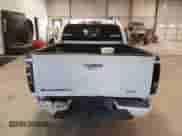 2009 Chevrolet Colorado 1LT с VIN 1GCCS139998119199, выставлен на аукционе IAAI как лот 41595641 с пробегом 174 604 миль миль и . История ставок и продаж доступна на DreamBid. Изображение 17.