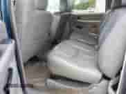 2005 Chevrolet Suburban Z71 z VIN 3GNFK16Z15G142075, wystawiony jako IAAI lot #42172902 z przebiegiem 199 847 mil mil oraz . Historia ofert i sprzedaży dostępna na DreamBid. Obrazek 8.