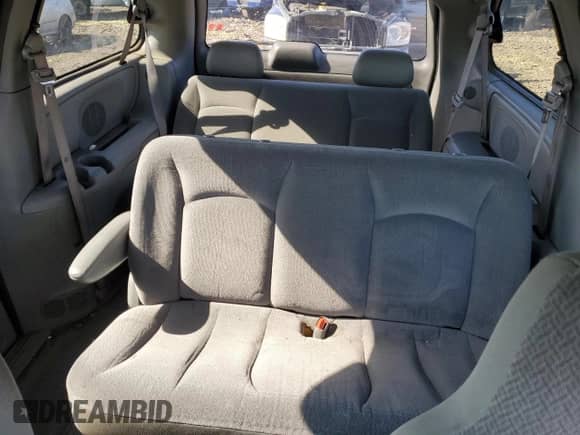 2004 Dodge Caravan SE with VIN 1D4GP24R04B520727, listed as a Copart auction lot 52002475 with 164,954 mi miles and Salvage title. Bid and sale history available at DreamBid. Image 10.