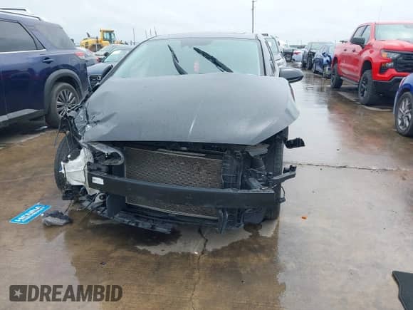 2020 Hyundai Elantra Value Edition with VIN 5NPD84LF7LH547727, listed as a IAAI auction lot 41908642 with 51,752 mi miles and . Bid and sale history available at DreamBid. Image 12.