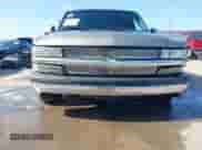 2002 Chevrolet Silverado 1500 LS с VIN 2GCEC19V021244756, выставлен на аукционе IAAI как лот 42336411 с пробегом 192 041 миль миль и . История ставок и продаж доступна на DreamBid. Изображение 18.