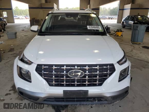 2022 Hyundai Venue SEL z VIN KMHRC8A38NU176554, wystawiony jako Copart lot #63948495 z przebiegiem 63 820 mil mil oraz Nie do naprawy • Non repairable. Historia ofert i sprzedaży dostępna na DreamBid. Obrazek 5.
