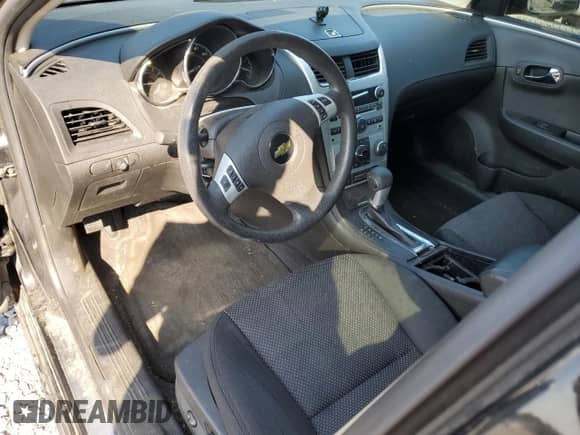 2011 Chevrolet Malibu 1LT с VIN 1G1ZC5EU1BF398741, выставлен на аукционе Copart как лот 81006015 с пробегом 133 642 миль миль и Списание • Salvage title. История ставок и продаж доступна на DreamBid. Изображение 8.