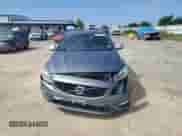 2016 Volvo S60 T5 Drive-E R-Design Special Edition с VIN YV126MFP3G2397375, выставлен на аукционе Copart как лот 81225405 с пробегом 141 569 миль миль и На запчасти • Non repairable. История ставок и продаж доступна на DreamBid. Изображение 5.