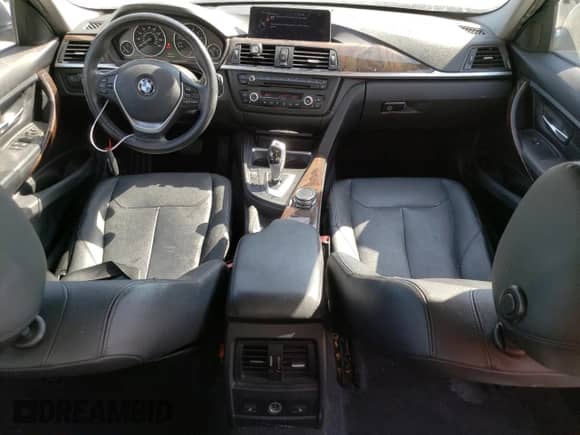 2015 BMW 3 Series 328i xDrive with VIN WBA3B5G58FNS19285, listed as a Copart auction lot 53847574 with 138,725 mi miles and Salvage title. Bid and sale history available at DreamBid. Image 8.