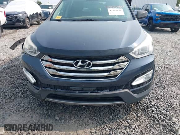 2014 Hyundai Santa Fe with VIN 5XYZUDLB5EG153555, listed as a IAAI auction lot 43145430 with 140,750 mi miles and . Bid and sale history available at DreamBid. Image 19.