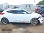 2014 Hyundai Veloster с VIN KMHTC6AD1EU199273, выставлен на аукционе IAAI как лот 42759448 с пробегом 174 507 миль миль и . История ставок и продаж доступна на DreamBid. Изображение 14.