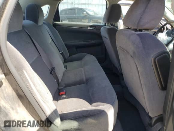 2015 Chevrolet Impala LS с VIN 2G1WA5E38F1132520, выставлен на аукционе Copart как лот 70136715 с пробегом 127 288 миль миль и Списание • Salvage title. История ставок и продаж доступна на DreamBid. Изображение 10.
