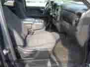 2019 Chevrolet Silverado 1500 Custom с VIN 1GCRYBEHXKZ395099, выставлен на аукционе IAAI как лот 42514009 с пробегом 96 910 миль миль и . История ставок и продаж доступна на DreamBid. Изображение 5.