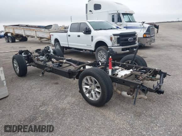 2021 Chevrolet Silverado 1500 LTZ with VIN 1GCUYGEL2MZ295805, listed as a IAAI auction lot 41581871 with Not provided miles and . Bid and sale history available at DreamBid. Image 13.