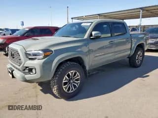 2023 Toyota Tacoma SR z VIN 3TMCZ5AN6PM618280, wystawiony jako Copart lot #80449675 z przebiegiem 16 754 mil mil oraz Czysty tytuł • Clean title. Historia ofert i sprzedaży dostępna na DreamBid. Obrazek 1.