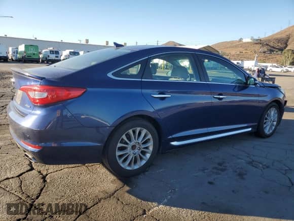 2015 Hyundai Sonata Limited with VIN 5NPE34AF2FH017482, listed as a Copart auction lot 86901545 with 131,381 mi miles and Salvage title. Bid and sale history available at DreamBid. Image 3.