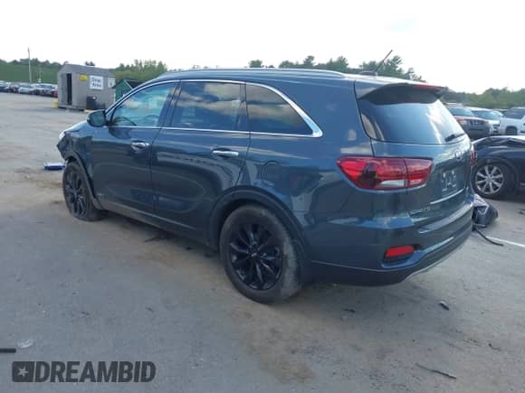 2020 Kia Sorento EX with VIN 5XYPHDA54LG647346, listed as a IAAI auction lot 43106195 with 146,788 mi miles and . Bid and sale history available at DreamBid. Image 3.