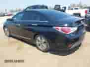 2014 Hyundai Sonata z VIN KMHEC4A44EA106437, wystawiony jako IAAI lot #43008728 z przebiegiem 130 022 mil mil oraz . Historia ofert i sprzedaży dostępna na DreamBid. Obrazek 3.