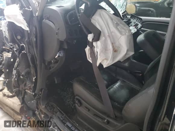 2013 Chevrolet Avalanche LT with VIN 3GNTKFE77DG289421, listed as a Copart auction lot 68448485 with Not provided miles and Clean title. Bid and sale history available at DreamBid. Image 8.