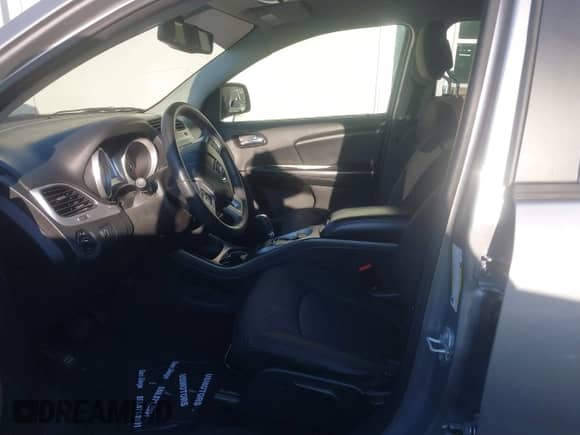 2017 Dodge Journey SE with VIN 3C4PDCAB8HT638368, listed as a IAAI auction lot 42915857 with 106,269 mi miles and . Bid and sale history available at DreamBid. Image 5.