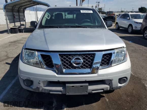 2018 Nissan Frontier SV с VIN 1N6AD0ER1JN761119, выставлен на аукционе Copart как лот 82345825 с пробегом 76 984 миль миль и Списание • Salvage title. История ставок и продаж доступна на DreamBid. Изображение 5.