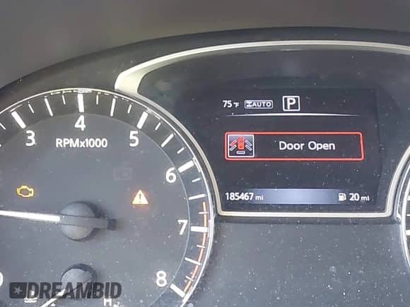 2017 Nissan Pathfinder SV with VIN 5N1DR2MM8HC667792, listed as a IAAI auction lot 41776454 with 185,467 mi miles and . Bid and sale history available at DreamBid. Image 15.