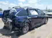 2025 Toyota Sienna XLE z VIN 5TDYRKEC1SS255652, wystawiony jako IAAI lot #42989500 z przebiegiem Nie podano mil oraz . Historia ofert i sprzedaży dostępna na DreamBid. Obrazek 4.